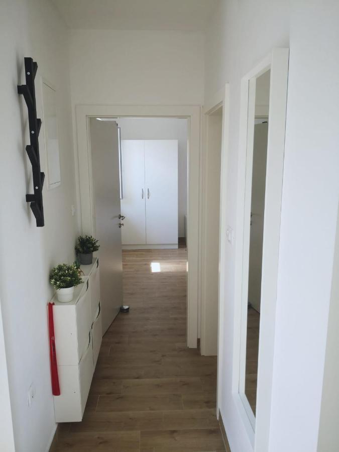 Matek Family & Studio Apartment Рованьска Экстерьер фото